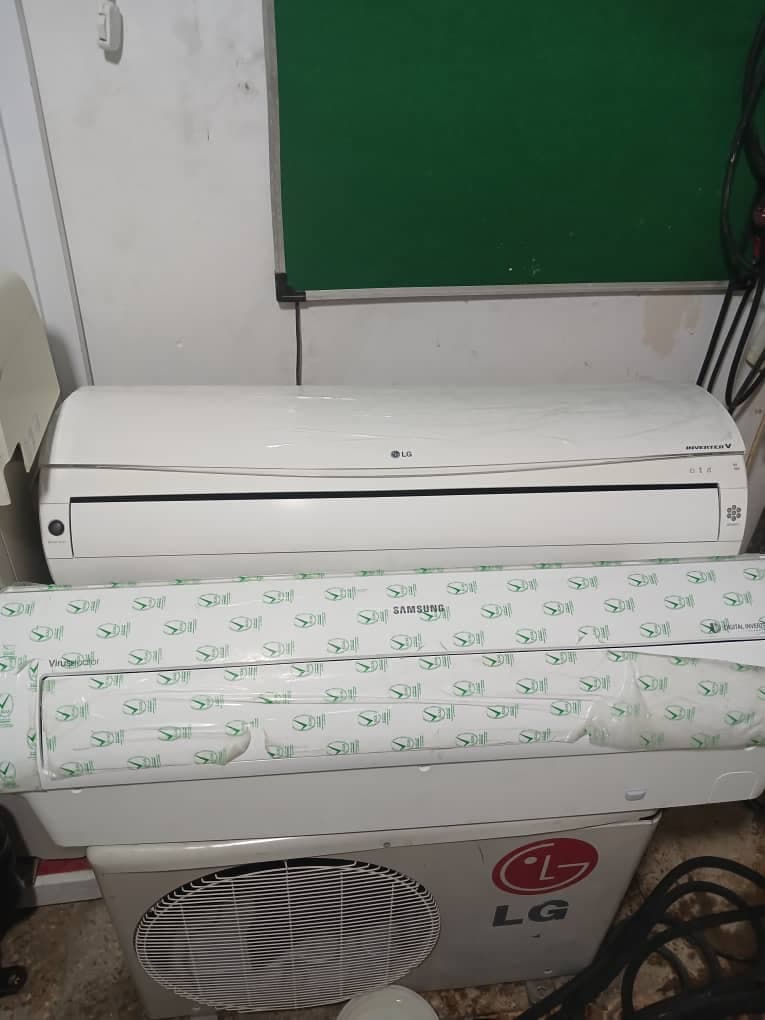 کولر گازی ال جی دیواری ۲۴۰۰۰ اسمارت اسکن